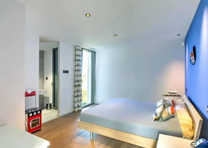 Villa Saquedes 6bd And Pool Sainte-Maxime