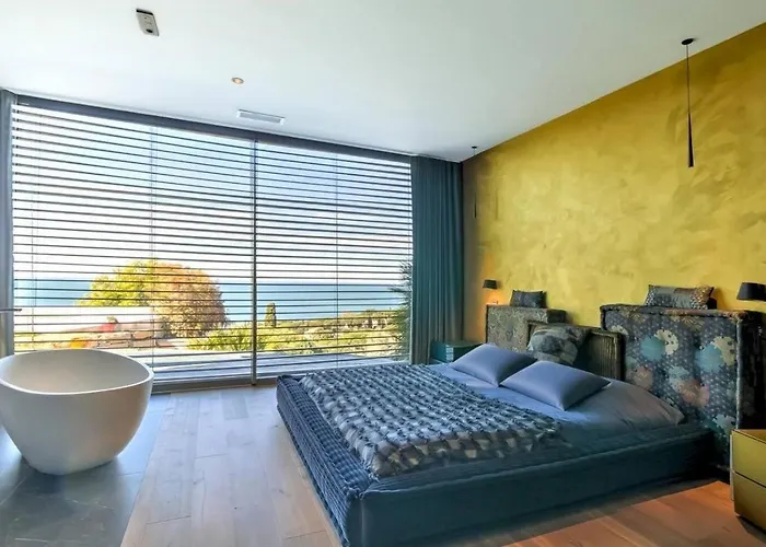 Vila Saquedes 6bd And Pool Sainte-Maxime