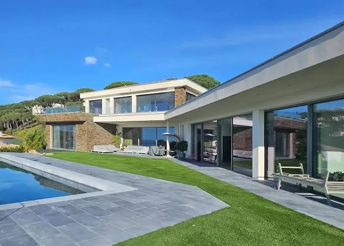 Saquedes 6bd And Pool וילה *